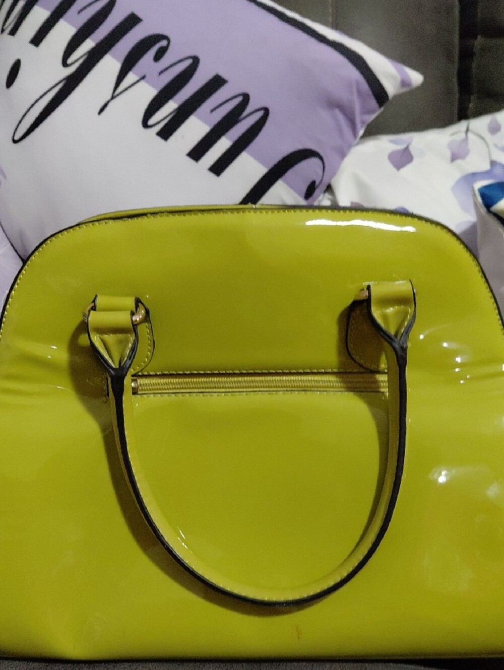 Glossy Lime Green Patent Tote Bag with Gold Accent Big Is Good  No Scath - Picture 3 of 6